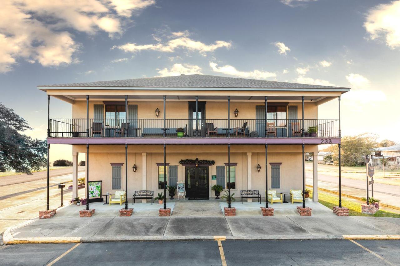 The Bank Hotel Lake Arthur エクステリア 写真